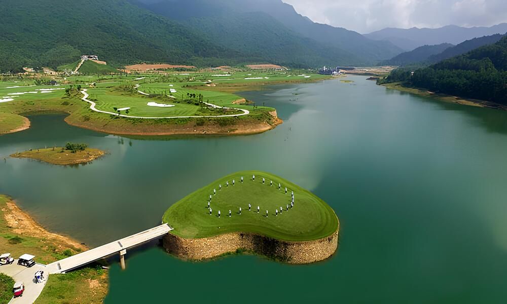 Golf In Vietnam